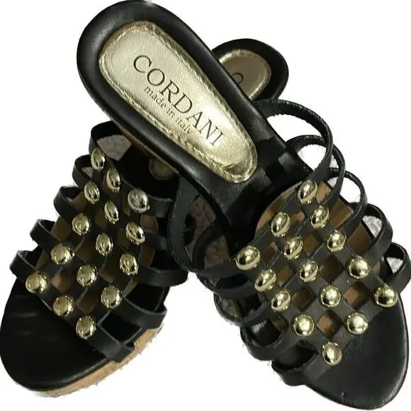 Cardani Italian made shoes in excellent condition black with gold embellishment - Picture 5 of 8